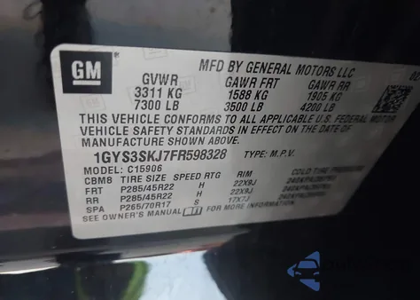 2015 Cadillac Escalade Esv Luxury z USA, uszkodzony, nr VIN 1GYS3SKJ7FR598328